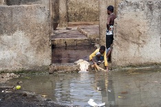 Zlé podmienky v Haiti