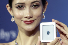 Na Tajwane vydražili vzácny modrý diamant.