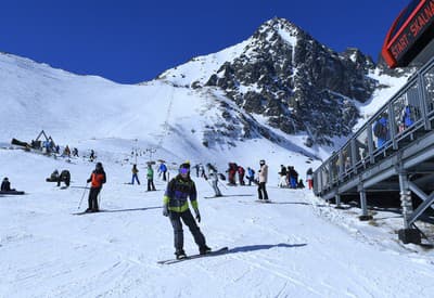 Zima ešte neskončila