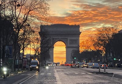 Vychádzajúce slnko