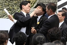 Posmeškára spacifikovali