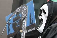 Protestujúci sekáč