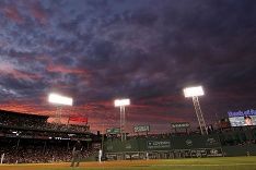 Súmrak nad baseballovým zápasom
