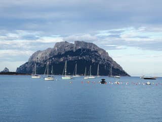 Bizarné štáty a kráľovstvá: Jedno založil bláznivý dobrodruh, iné bigamista na úteku