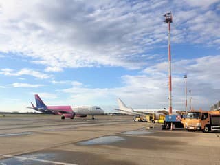 Skočte si na burek či čevapi: Wizz Air pridá z Bratislavy ďalšiu novú linku