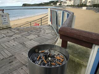 V španielskom letovisku zakázali fajčenie na pláži: Za jednu cigaretku šialená pokuta!