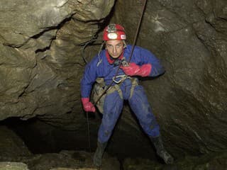 Speleológovia v šoku: Správu slovenských jaskýň riadi muž, ktorý ohrozil ich životy!