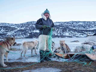 Grónsky šampión v psích záprahoch varuje: Topiaci sa ľad ničí tisícročnú kultúru Inuitov