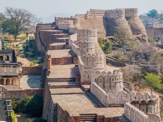 Druhý najdlhší na svete: Svoj Veľký múr má aj India