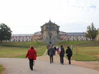 Dve krajiny, jeden zážitok: České a poľské hrady a zámky prepojil turistický chodník