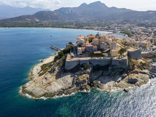 Korziku prezývajú Ostrovom krásy: Najvýznamnejšie pamiatky sa spájajú s Napoleonom