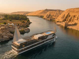 Zažite Egypt inak: Do aukcie ide luxusná týždenná plavba jachtou po Níle
