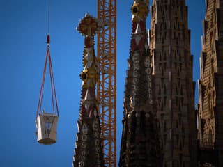 Sagrada Familia dosiahla svoj najvyšší bod, veža sa týči do výšky 172,5 metra