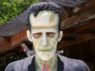 Na Nový rok 1818 sa zrodil Frankenstein