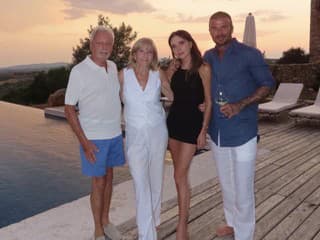 Victoria Beckham ukázala svoju mamu: Aj po sedemdesiatke vyzerá neuveriteľne