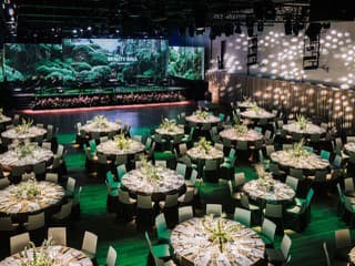 Vyše 400 ľudí a tisíce hodín práce. Zákulisie Beauty Ballu, ktoré hostia nevidia