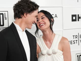 Po Orlandovi Bloomovi je opäť zamilová až po uši: Katy Perry už nový vzťah netají, našla lásku svojho života