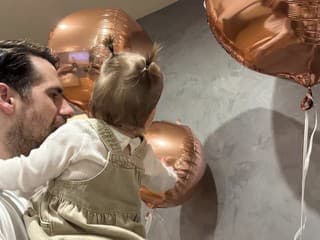 Lacko Koptík zo seriálu Dunaj, k vašim službám ako ho nepoznáte: Toto sú ženy jeho života