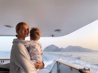 5 dvojíc, ktoré sú najlepšími rodičmi: Ich deti majú vďaka výchove predpoklad stať sa mimoriadne úspešnými