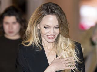 Od rozchodu s Bradom Pittom je Angelina Jolie stále single: Prezradila dôvod, prečo