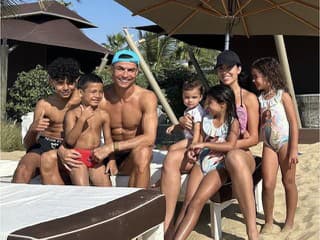 Ako vychováva svoje deti Cristiano Ronaldo? Tieto pravidlá by ste nečakali