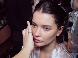 Najväčší anti-age trend roka 2026 nie je nový retinol: Beauty svet sa vracia k obnove pleti