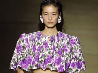 Vintage retro look ako módny trend na jar/leto 2026: Návrat archívnych vzorov z 50. – 60. rokov