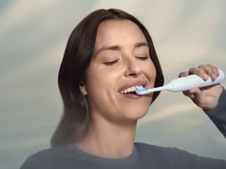 Zažite skvelý pocit z dokonale vyčistených zubov vďaka kefkám Philips Sonicare novej generácie