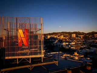 Netflix ešte nevyhral: Prečo môže obchod storočia s Warner Bros. nakoniec stroskotať?