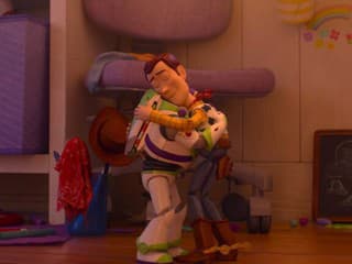 Woody a Buzz vyhlásili vojnu smartfónom. Recenzie Toy Story 5 odhaľujú, či sa oplatí zájsť do kina