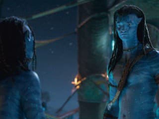 Od najväčšieho sci-fi hitu roka až po prísne utajované zákulisie výletných lodí. Tieto júnové Disney+ novinky nesmiete minúť