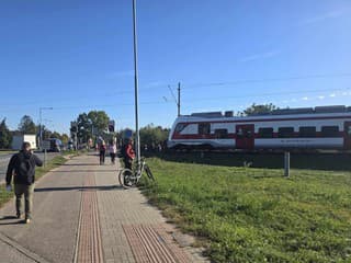 AKTUÁLNE STRAŠNÁ TRAGÉDIA NA ŽELEZNICI: Vyslali záchranné zložky, hlásia obeť! FOTO z miesta nešťastia