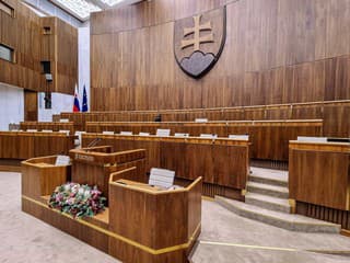 Smer-SD chce na schôdzi NR SR prerokovať všetky Pellegrinim vetované zákony