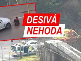 VIDEO HRÔZOSTRAŠNÁ NEHODA Auto zrazilo človeka, ktorý nemôže chodiť: Pod podvozkom ho tlačilo desiatky metrov!