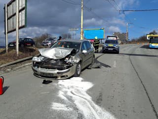 AKTUÁLNE Vážna hromadná nehoda: Na miesto smerujú záchranné zložky, hlásia zranenia