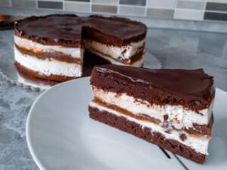 Kinder Maxi King torta: recept na domáci dezert