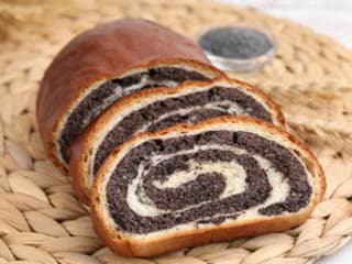 Kysnutý makový závin, ktorý nepraskne? Skúste tento trik