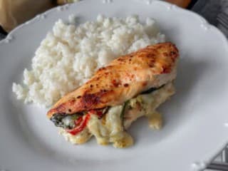 Zabudnite na suché kuracie! Plnené kuracie kapsy posunú váš obed na vyšší level.