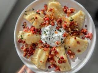Domáce bryndzové pirohy: recept na tradičné slovenské jedlo