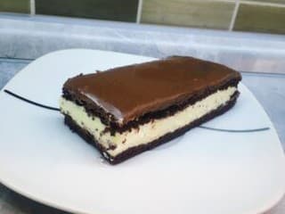 Domáci Kinder mliečny rez s krémom zo Salka: Chutí lepšie než ten z obchodu!