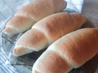 Ako si upiecť domáce rožky? Jednoduchý recept ako z pekárne