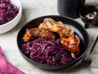 Ako dochutiť červenú kapustu: 5 ingrediencií, ktoré nesmú chýbať