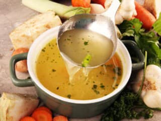 Ako dlho vydrží vývar? Tento zvyk je príčinou, že sa rýchlo skazí