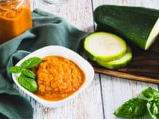 Cuketová omáčka na cestoviny či mäso: Skvelý recept do zásoby