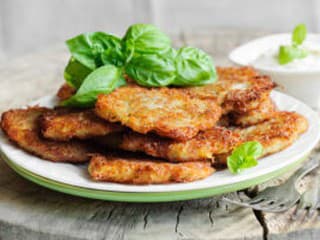 Chrumkavé zemiakové placky: Ingrediencie, s ktorými sa vydaria