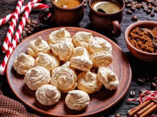 Na akej teplote piecť kokosky, aby boli biele, nie spálené