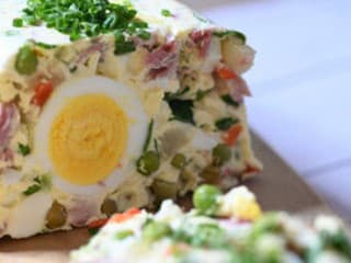 Vajíčková tlačenka: Čo robiť, aby sa vám nerozpadla?