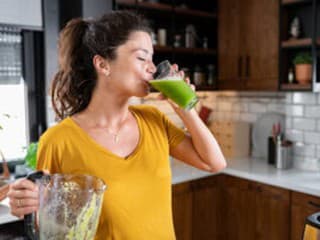 Vyvážené smoothie: Ako si z raňajok neurobiť cukrovú bombu