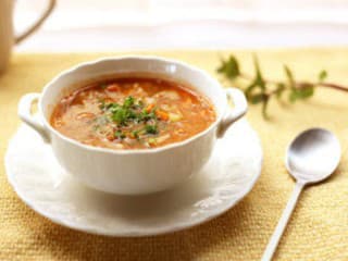 Talianska šošovicová polievka: Vonia bylinkami a zasýti na dlhý čas