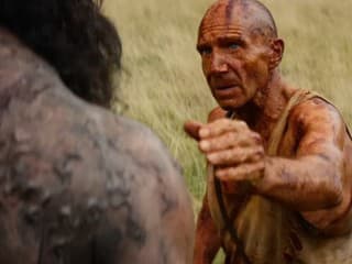 RECENZIA 28 rokov potom: Chrám kostí dokazuje, že ľudia sú ešte desivejší než zombie